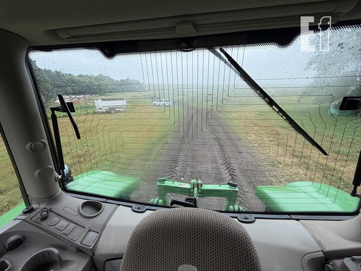 2014-john-deere-6190r-image-35