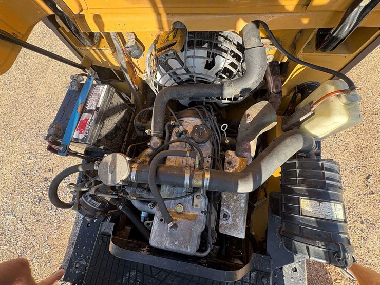 caterpillar-gc25k-image-23