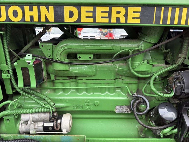 john-deere-3055-image-13