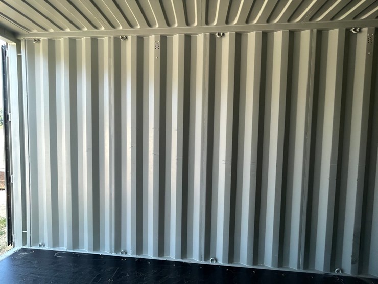 #402-•-40'-high-cube-multi-door-shipping-container-image-26