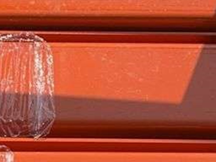 set-of-wolverine-pallet-fork-extensions--82"-image-2