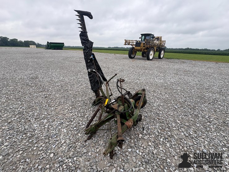 john-deere-38-image-1