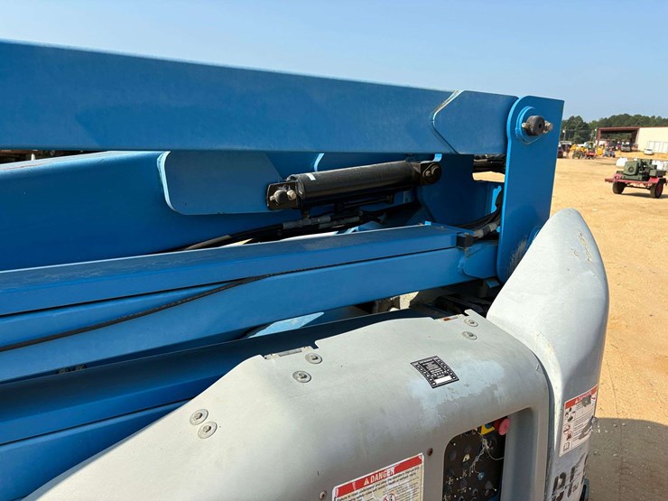 2012-genie-z40/23n-image-23