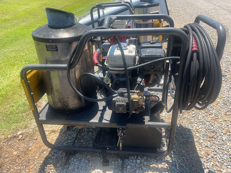 be-commercial-series-pressure-washer-image-1