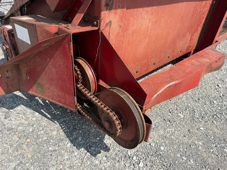case-ih-810-image-8