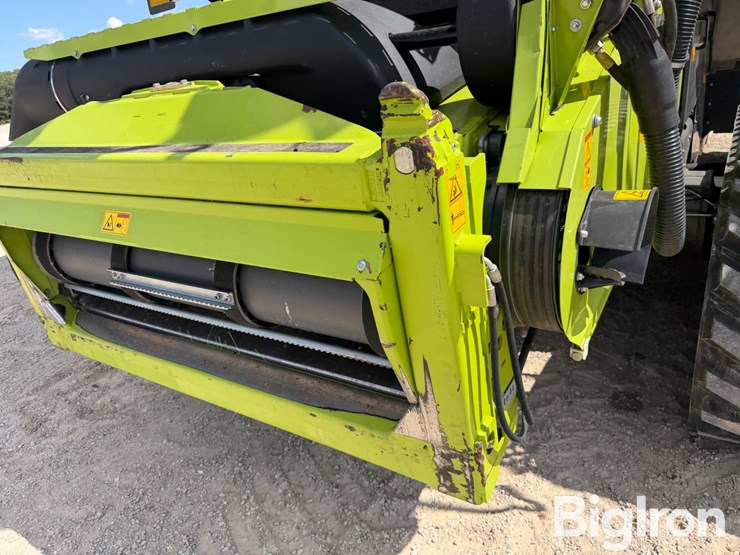 2023-claas-lexion-8700tt-image-13