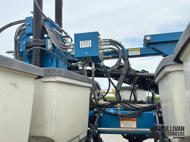 2008-kinze-3600-image-20