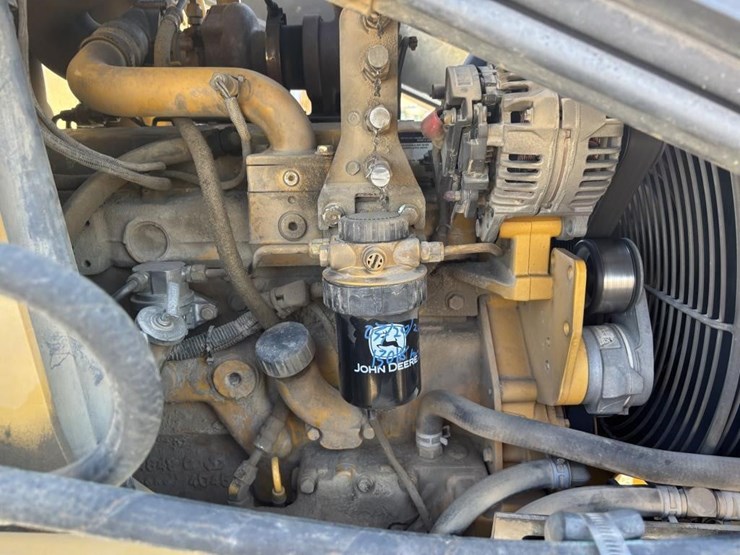2007-deere-410j-image-58