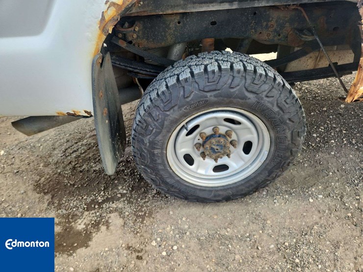 2011-ford-f350-image-13