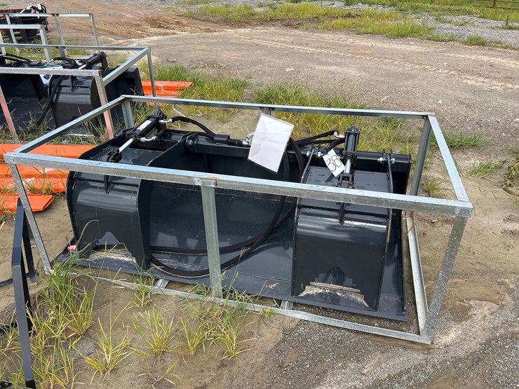#38-•-72”-skid-steer-grapple-bucket-image-1