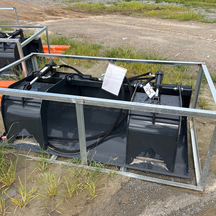 #38 • 72” SKID STEER GRAPPLE BUCKET