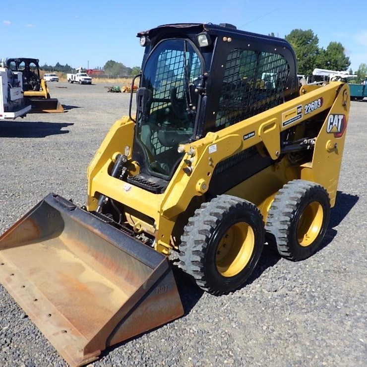 2014 CATERPILLAR 226D3