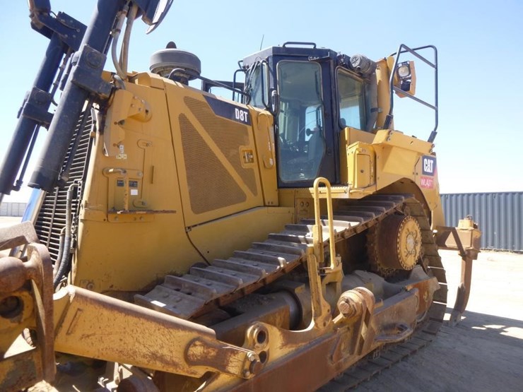2012-caterpillar-d8t-image-25