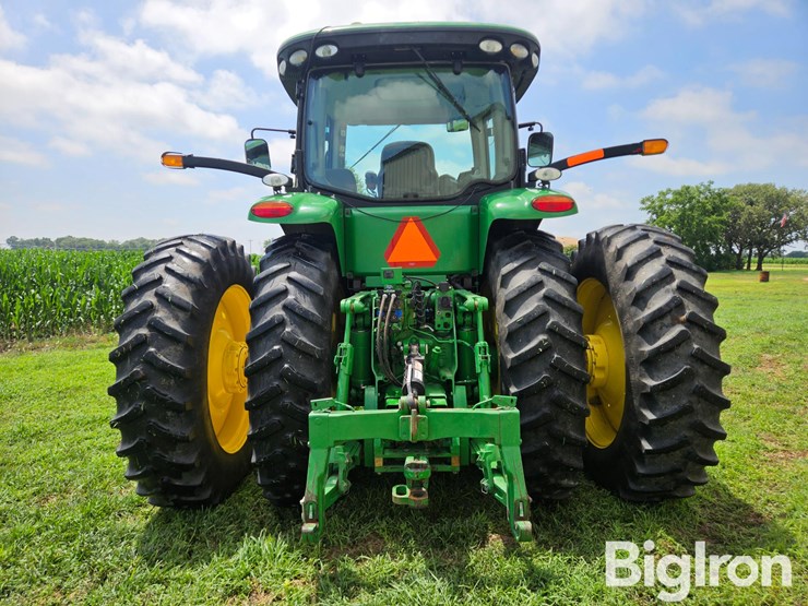 2011-john-deere-8285r-image-6