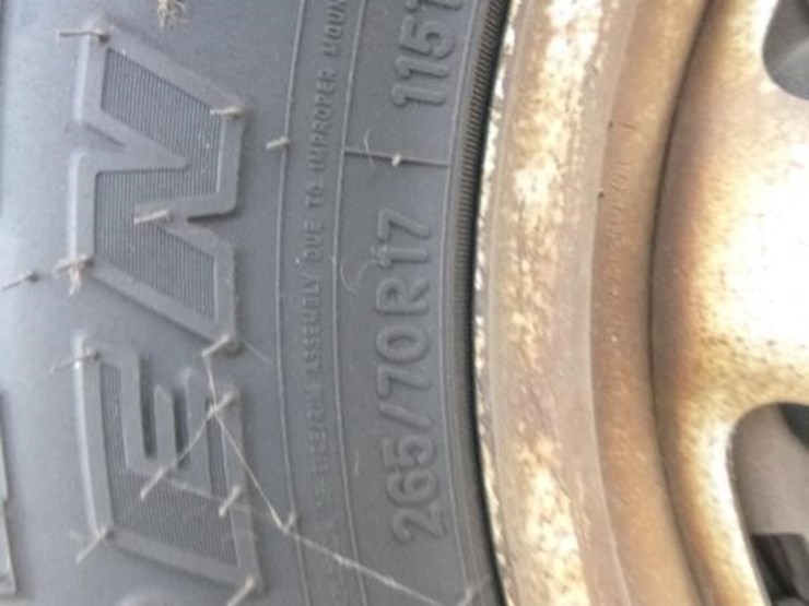 2011-ford-f150-image-29