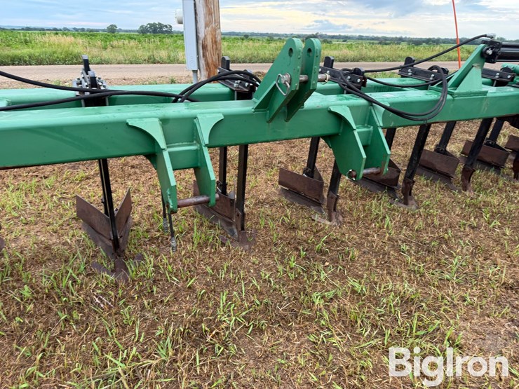 hawkins-cultivator-image-12