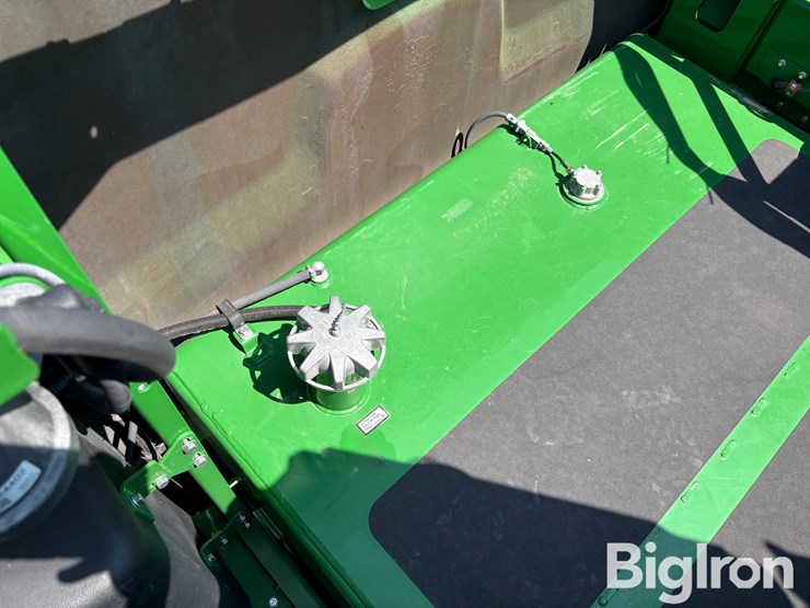 2024-john-deere-s770-image-14