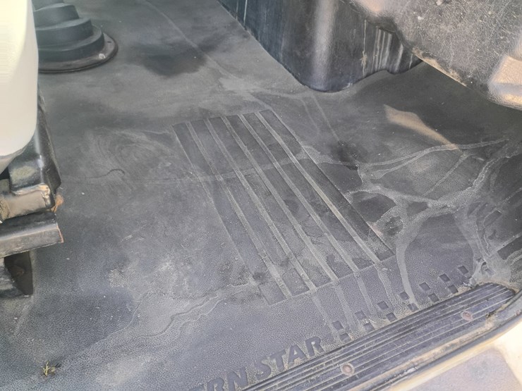 2014-western-star-4900-image-50