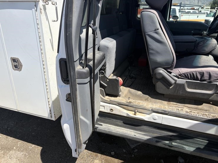 2015-ford-f450-image-11