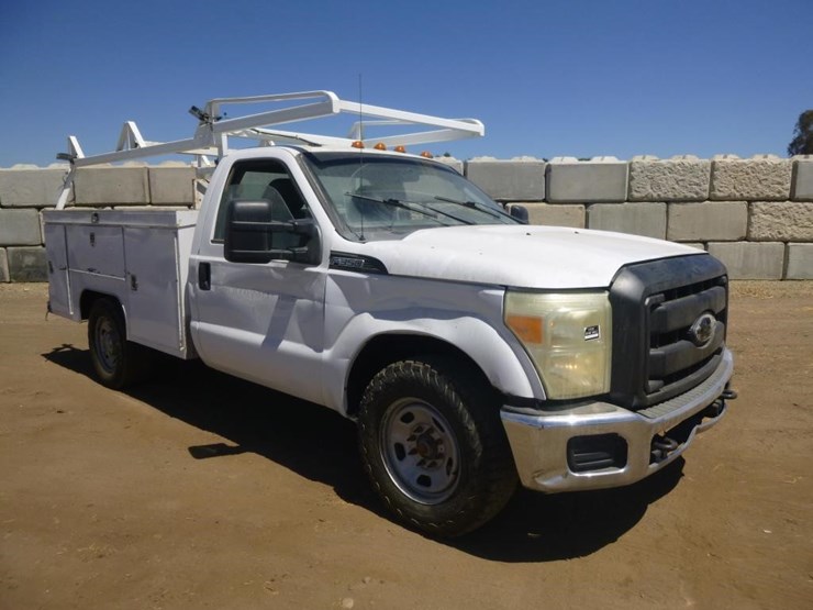 2011-ford-f350-image-3