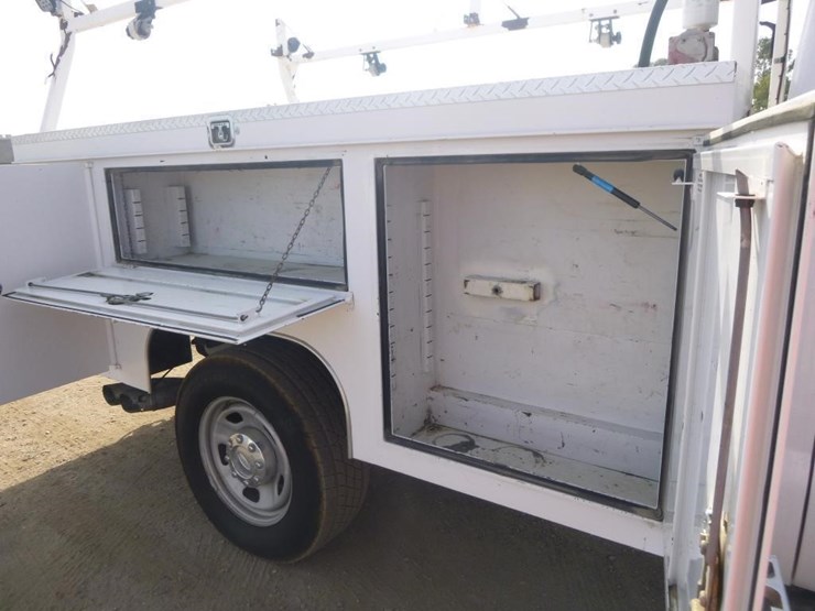 2012-ford-f350-image-23