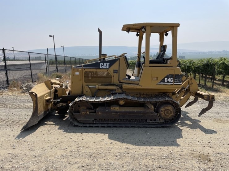 2002-caterpillar-d4g-image-2