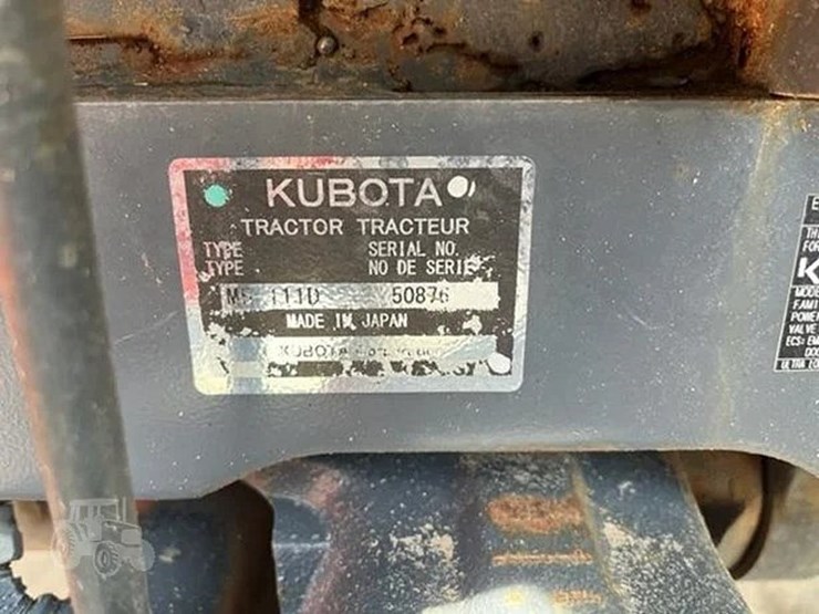 2015-kubota-m5-111d-image-30