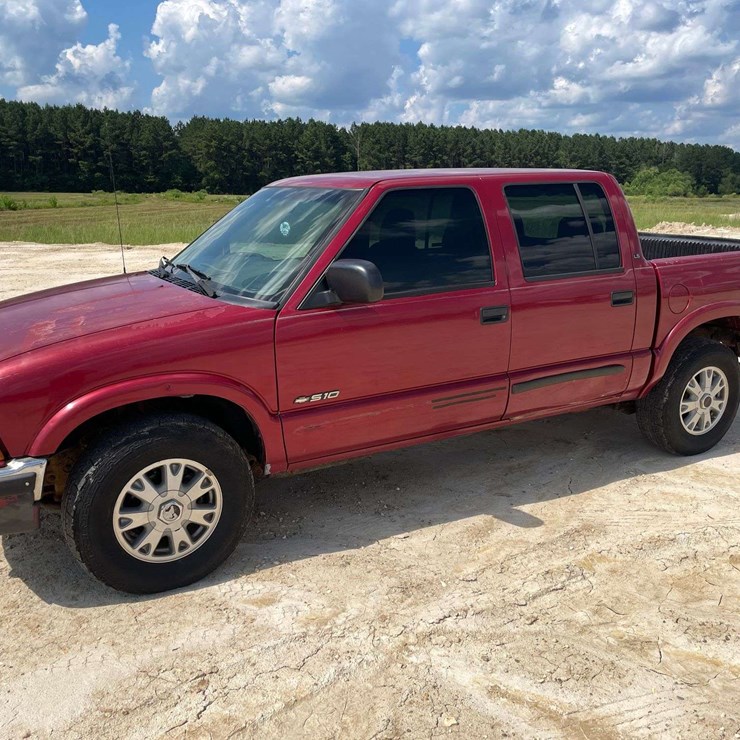 2002 CHEVROLET S10