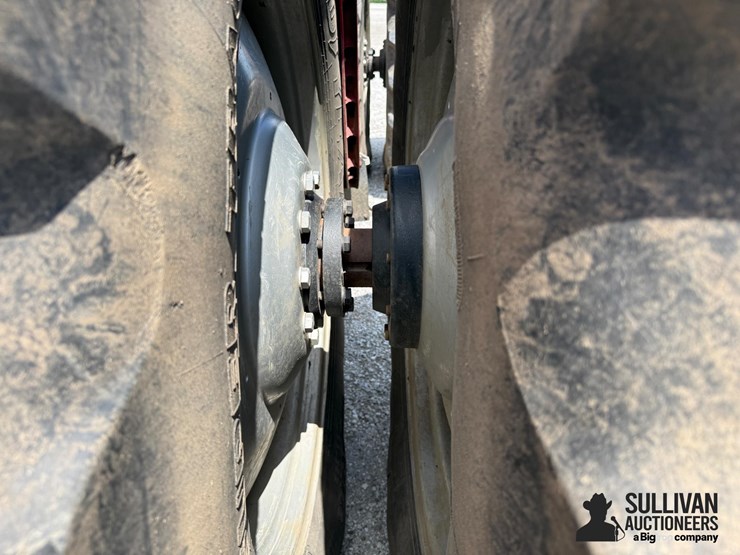 2013-case-ih-350-image-16