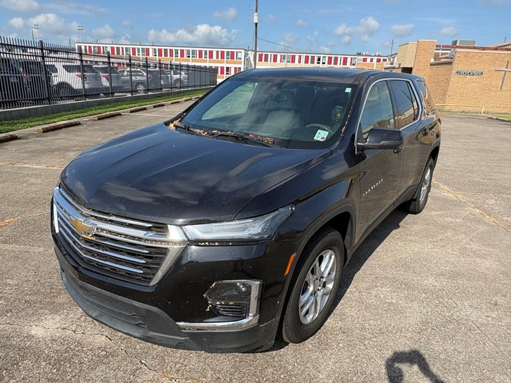 2022-chevrolet-traverse-image-3