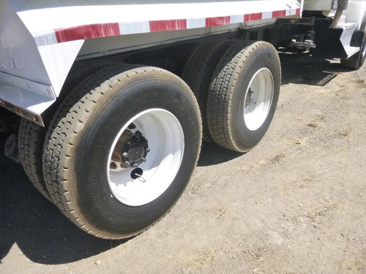 2011-kenworth-t400-image-36