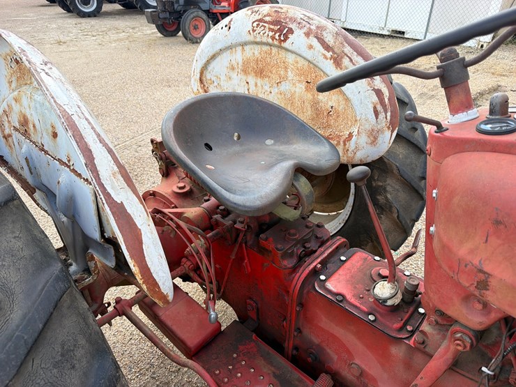 1958-ford-601-workmaster-image-8