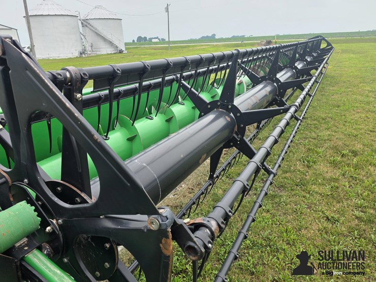 2010-john-deere-635f-image-19