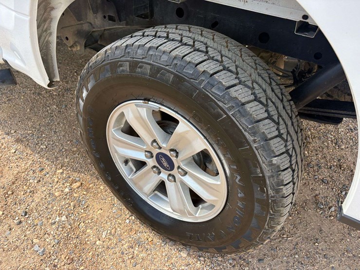 2018-ford-f150-xlt-image-9