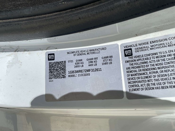 2021-chevrolet-silverado-3500-image-29
