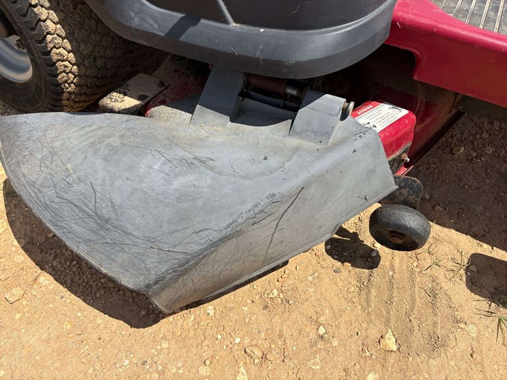 craftsman-zt-42"-zero-turn-mower-image-9