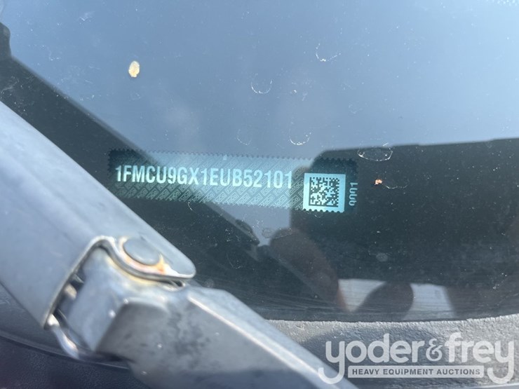 2014-ford-escape-image-34