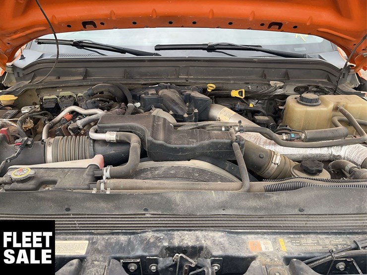 2015-ford-f550-image-21