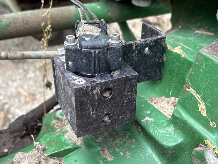 1998-john-deere-8400-image-12