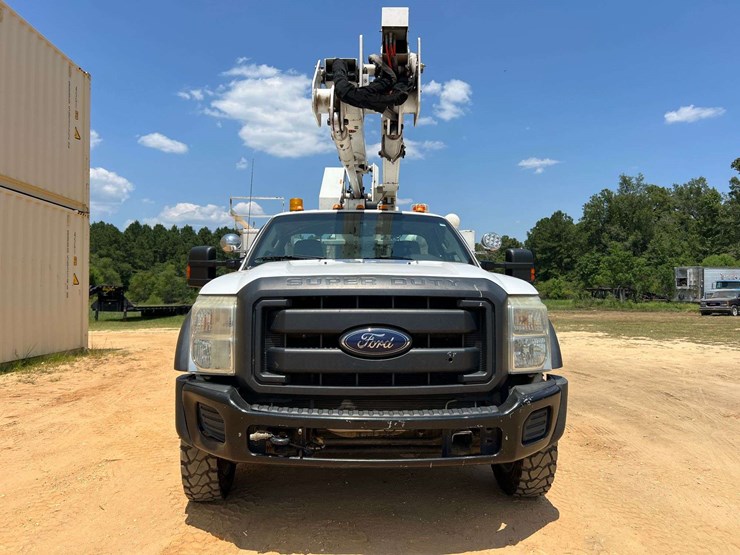 2015-ford-f550-image-5