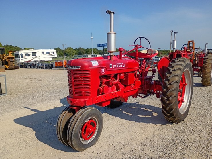 1950-international-h-image-1