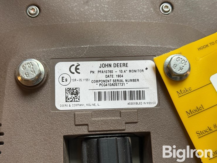 john-deere-10-image-3