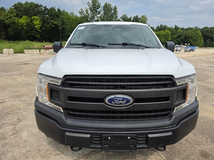 2020-ford-f150-image-11