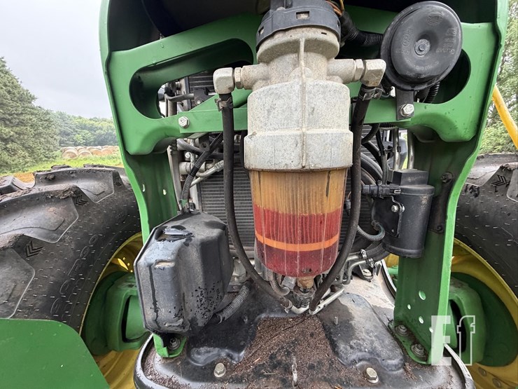 2014-john-deere-6190r-image-39