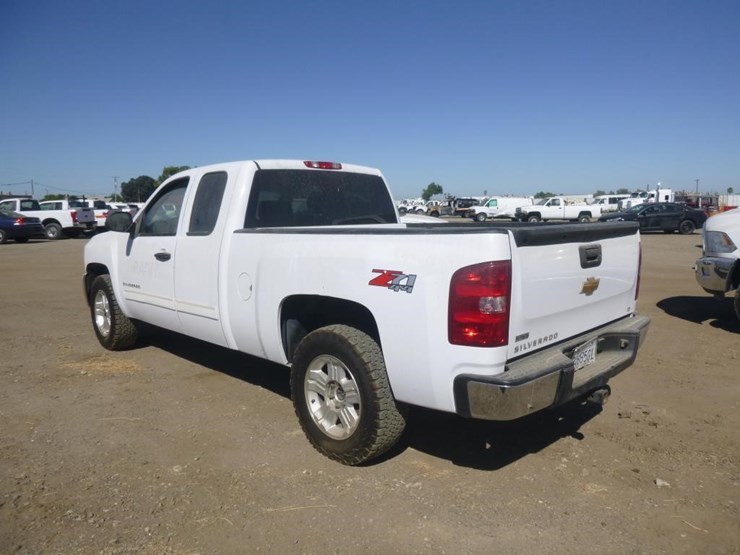 2012-chevrolet-1500-image-5