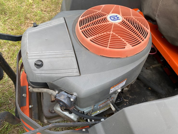 #7956-•-husqvarna-z254f-zero-turn-lawn-mower-image-13