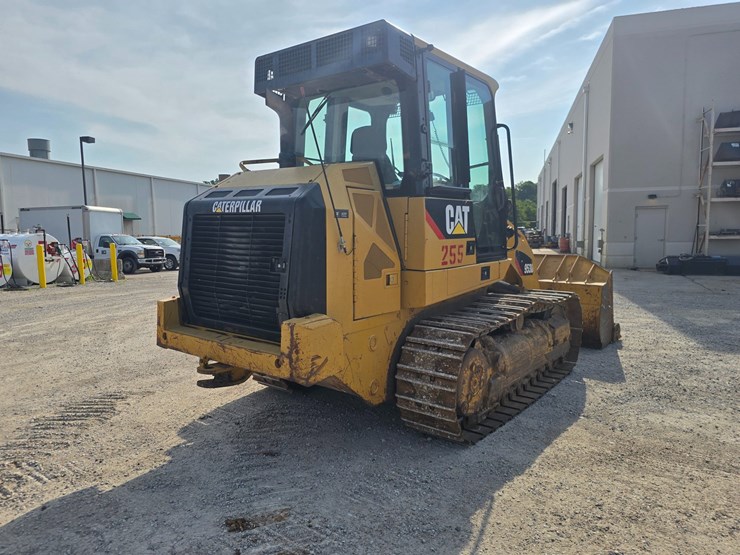 caterpillar-953d-image-16