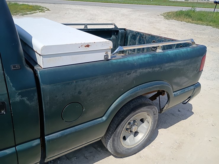 1996-chevrolet-s10-image-48