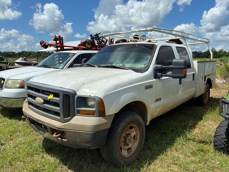 2005-ford-f350-image-1