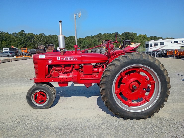 1950-international-h-image-2